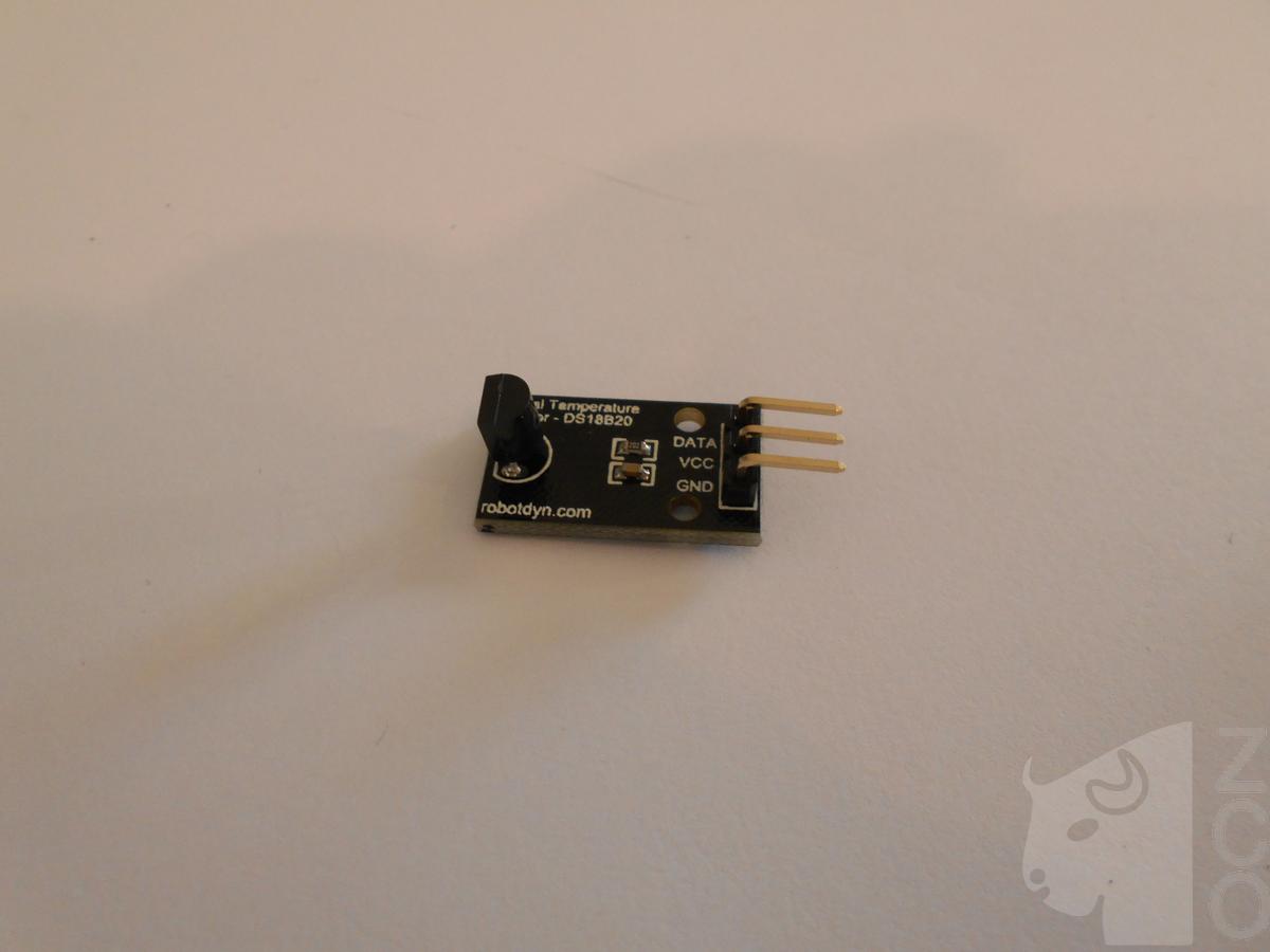 Senzor digital de temperatură pe un fir poze/DS18B20-One-Wire-Digital-Temperature-Sensor-DSCN2774.JPG